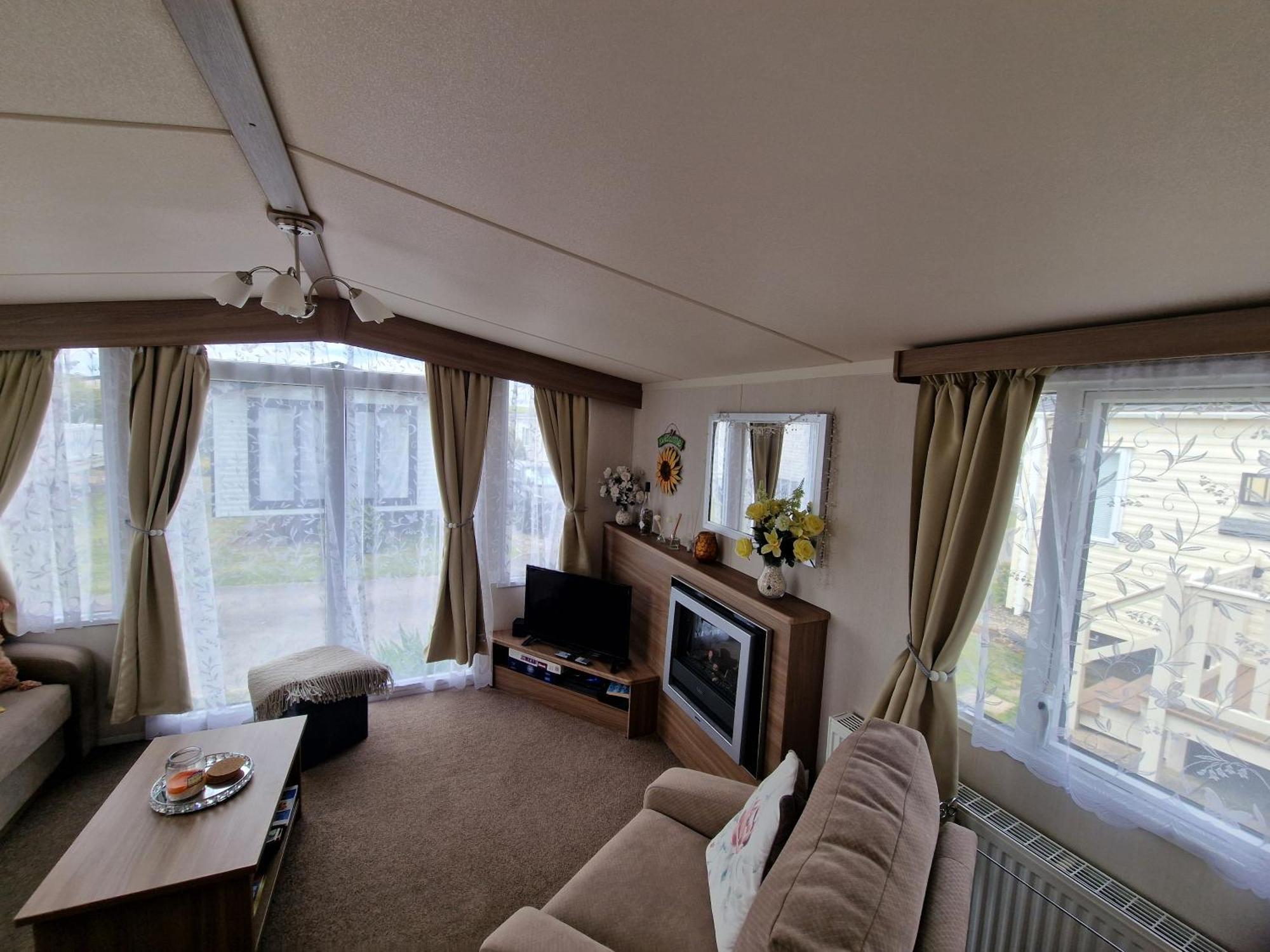 ホテル Durdlee Door, D27, Main Rd, West Lulworth, Wareham Bh20 5Pu エクステリア 写真