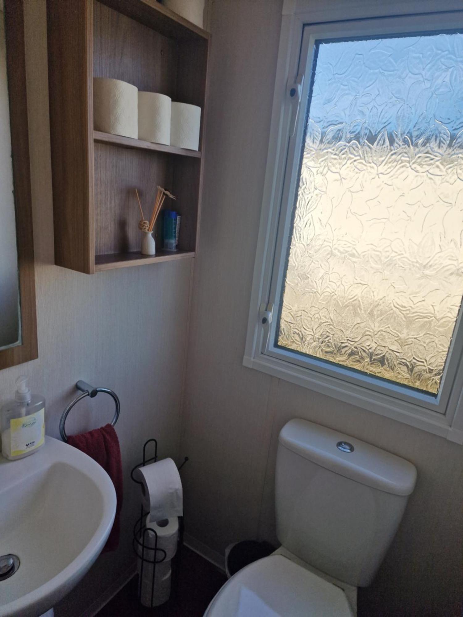 ホテル Durdlee Door, D27, Main Rd, West Lulworth, Wareham Bh20 5Pu エクステリア 写真